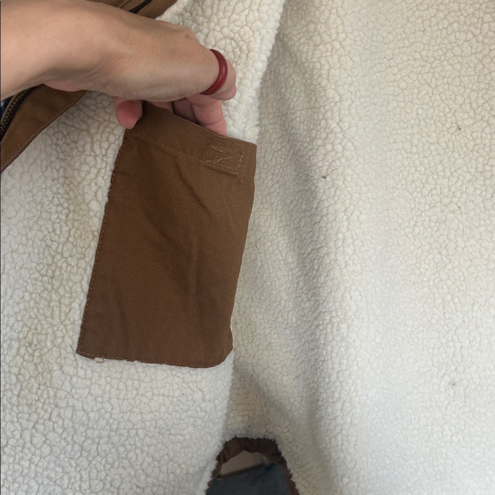Lee Men's Brown Sherpa-Lined Vest with Cream Lining - Picture 7 of 10